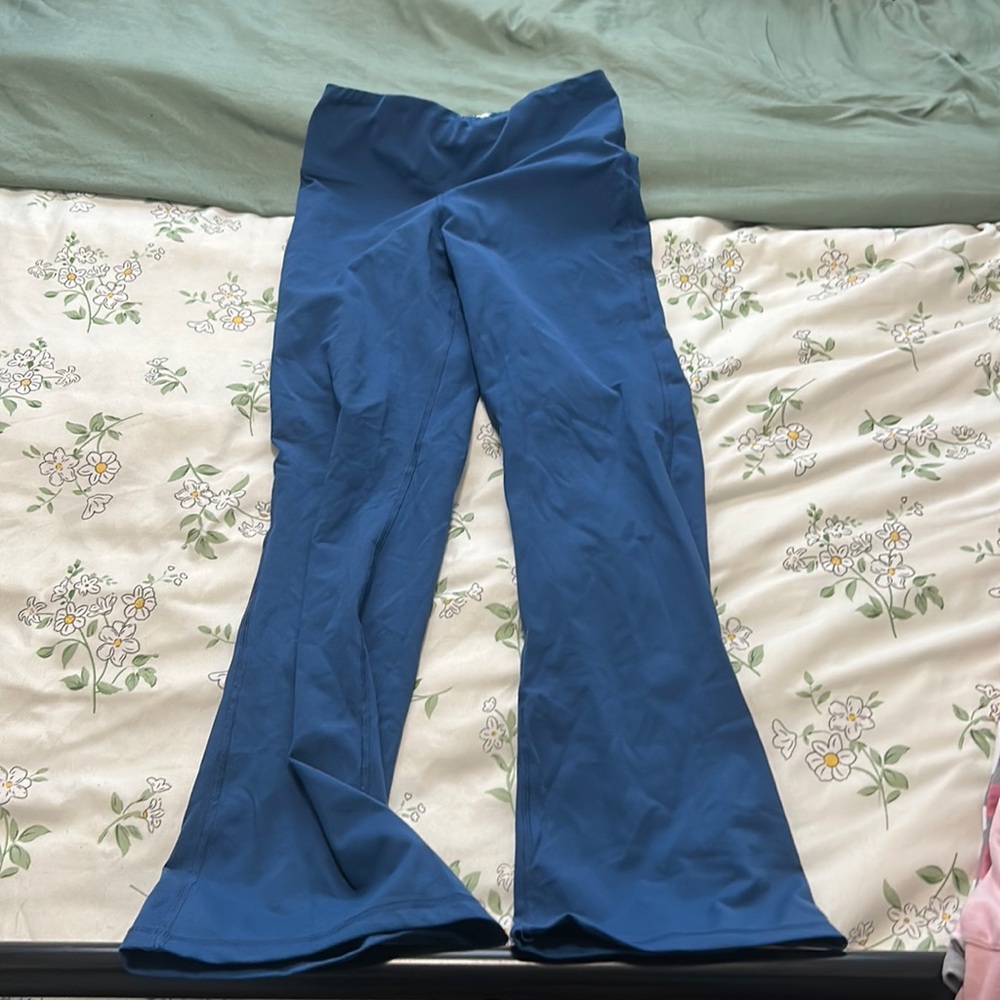 Flared leggings
